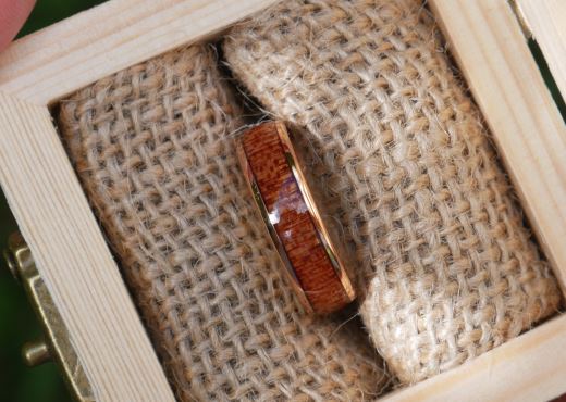 Ring with Wood