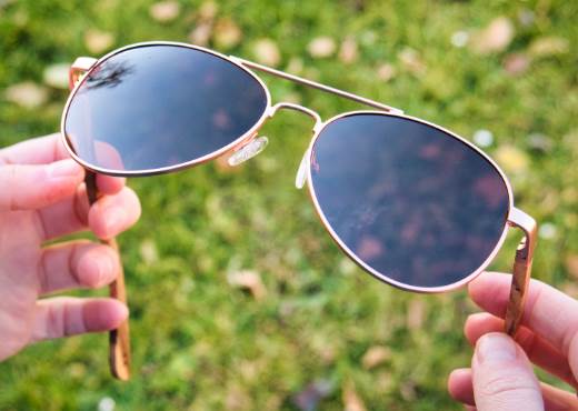 Holzsonnenbrille Blickfang